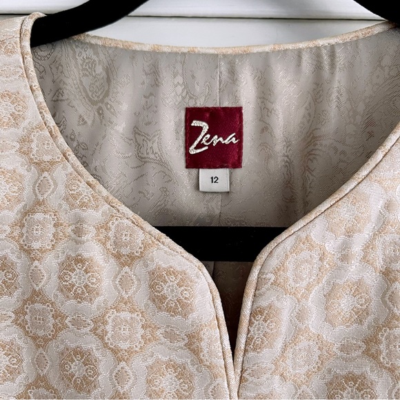 Womens 2 Piece Suit (Collarless Blazer & Pencil skirt) - Picture 2 of 9